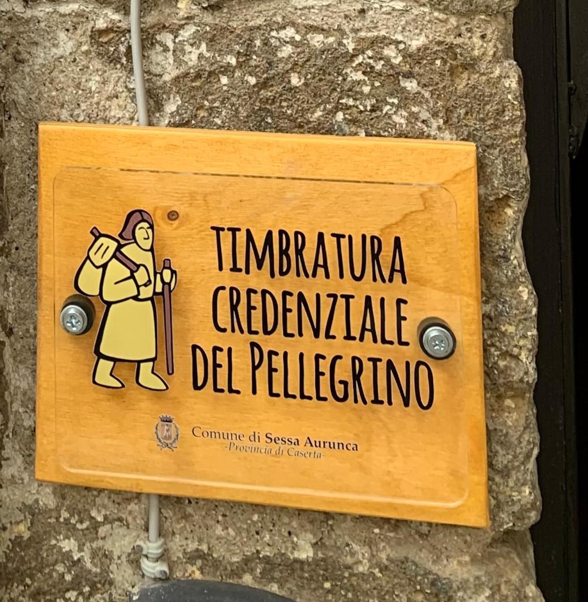 La Porta Di San Domenico Apartment Sessa Aurunca Luaran gambar